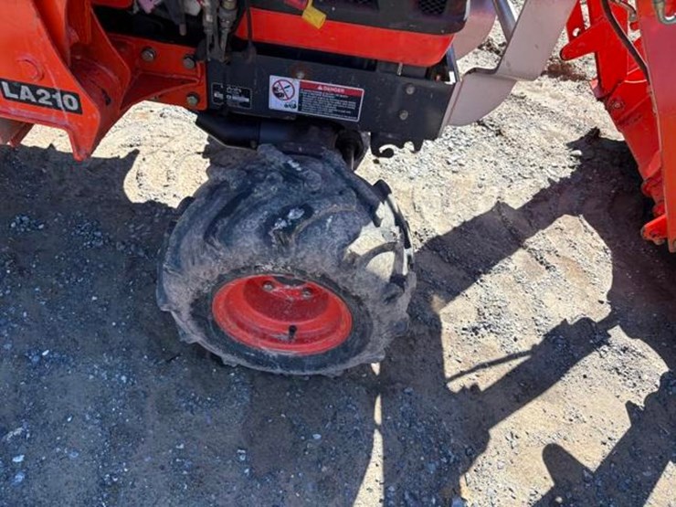 2003-kubota-bx22-image-3