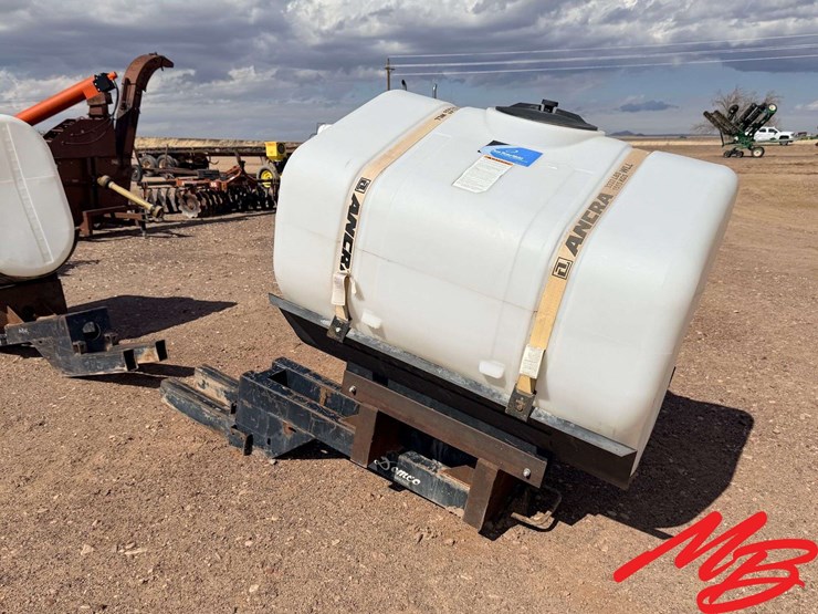 pair-of-260-gallon-saddle-tanks-image-2