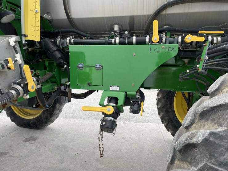2018-john-deere-r4045-image-35