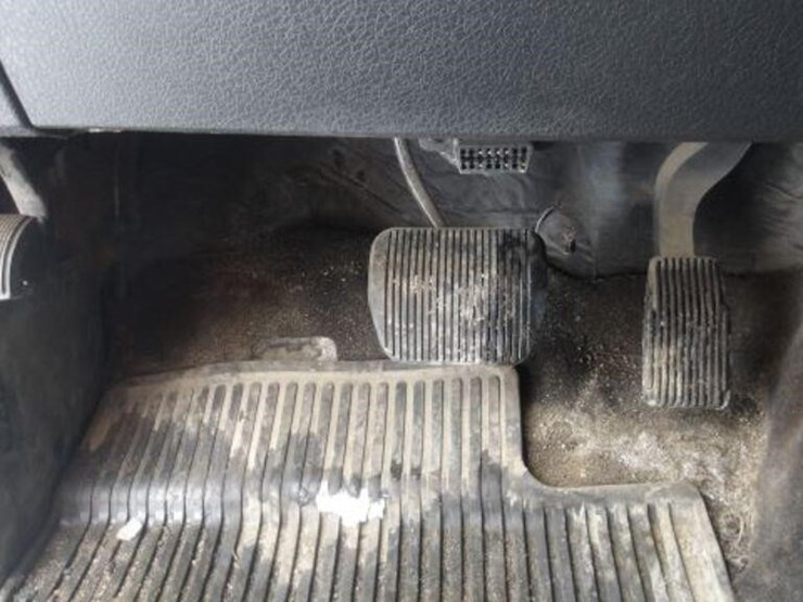 2014-ford-f150-image-23