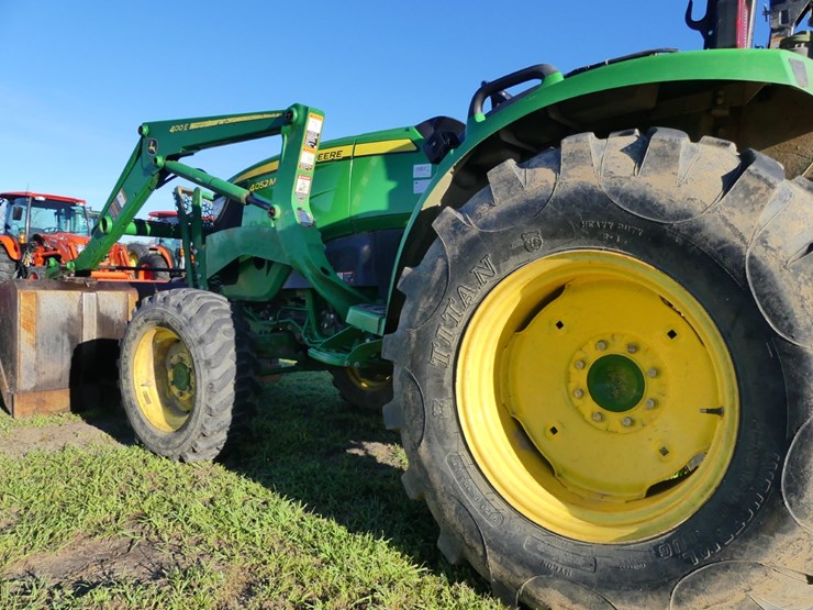 2018-john-deere-4052m-image-7
