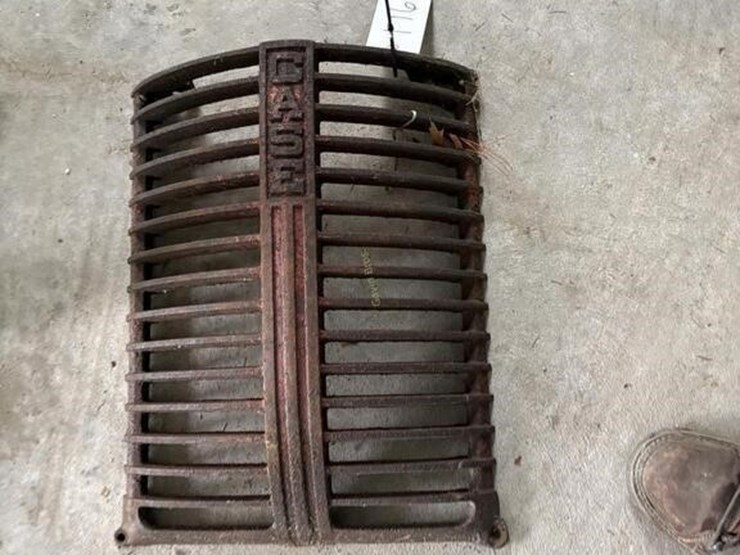 case-tractor-grill-image-2
