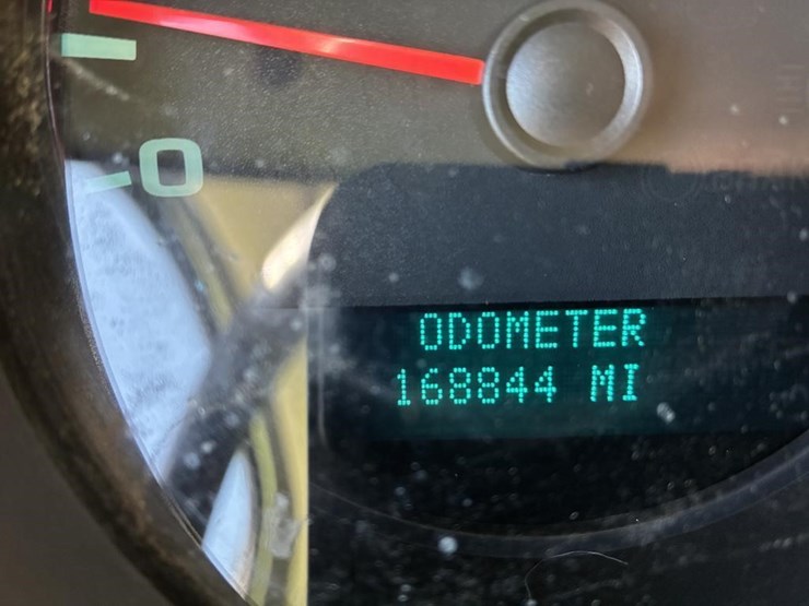 2009-chevrolet-silverado-2500hd-image-13