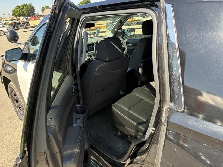 2020-chevrolet-tahoe-image-12