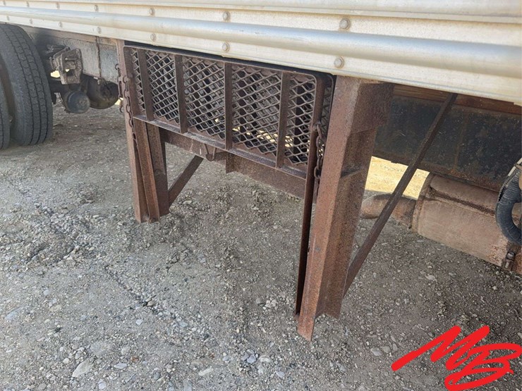 2000-international-4900-image-18