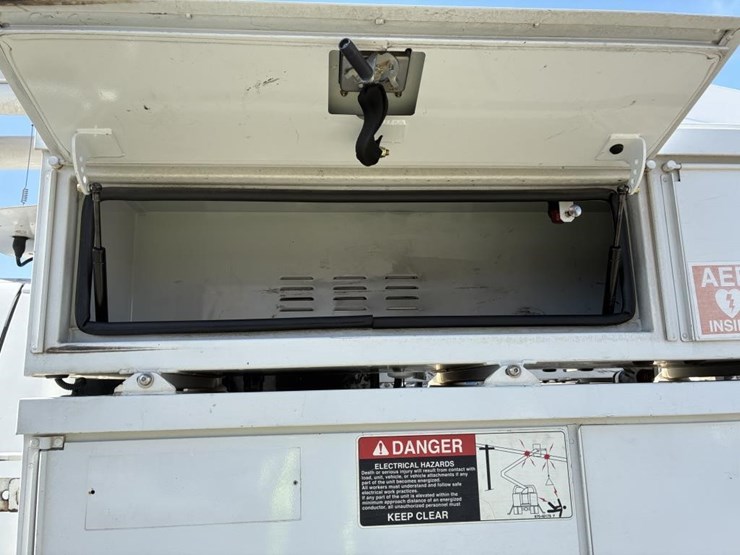 2015-ford-f550-xlt-image-20