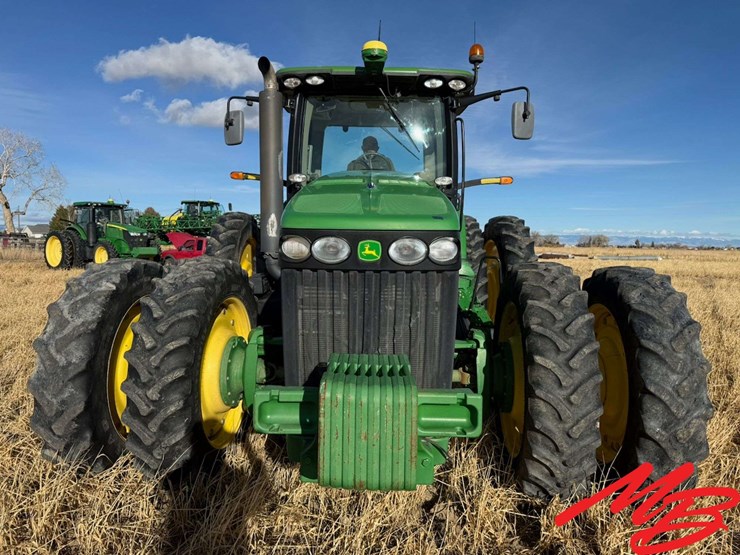 2010-john-deere-8245r-image-8