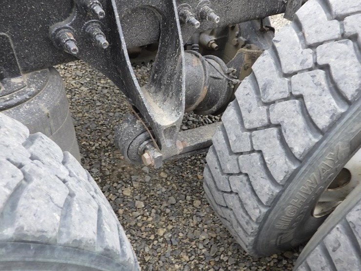 2016-international-prostar-image-15