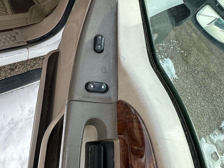 2004-ford-f250-lariat-image-29