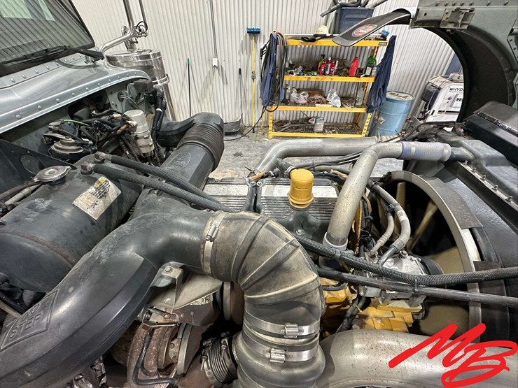 2007-peterbilt-379-image-89