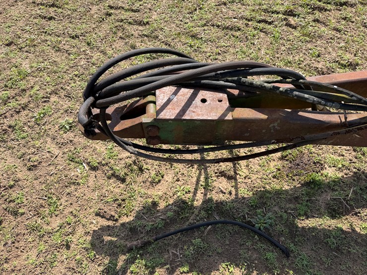 john-deere-630-image-16