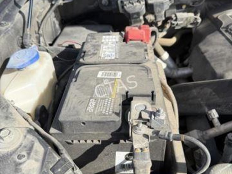 2016-ford-f150-xlt-image-24