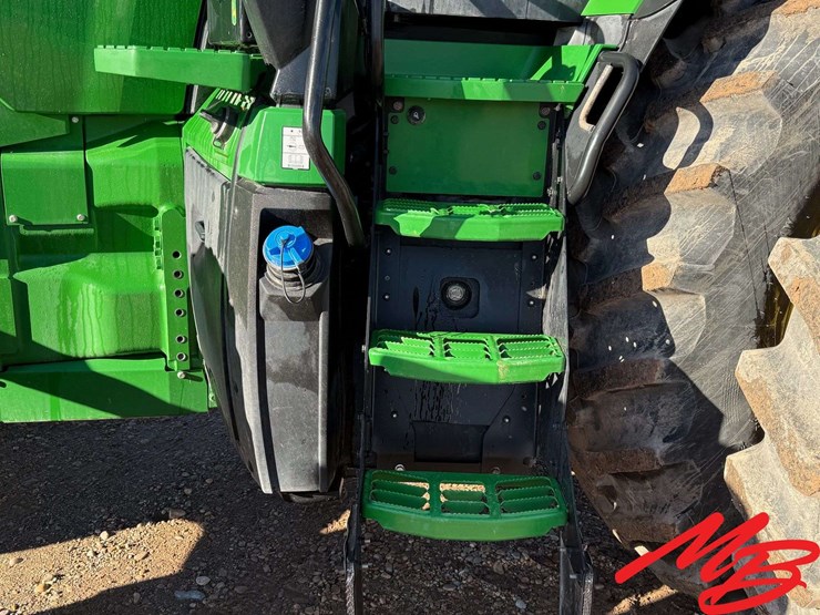 2021-john-deere-8r-370-image-20