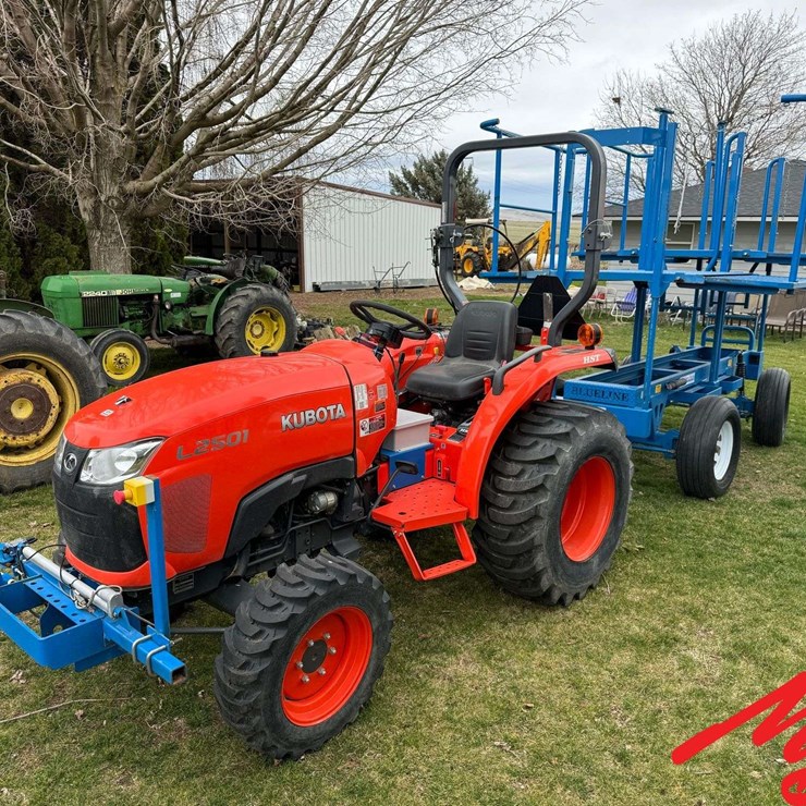 2021 KUBOTA L2501HST