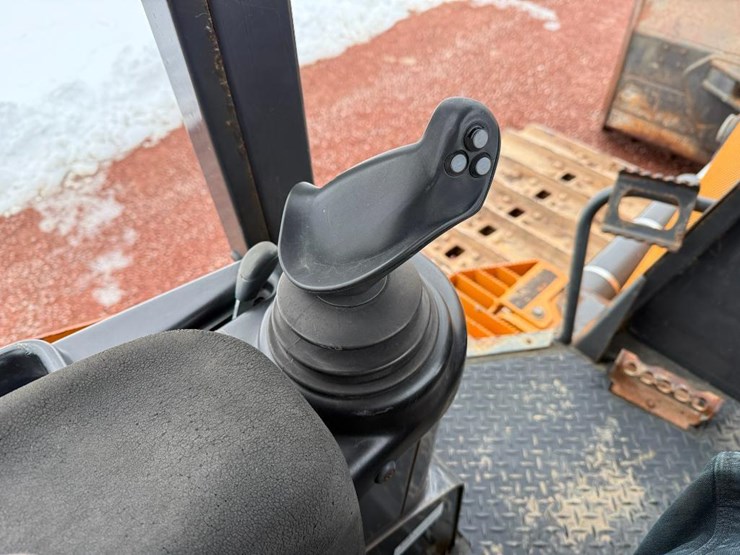 case-1150m-wt-image-47