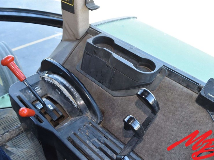 1989-john-deere-4455-image-46