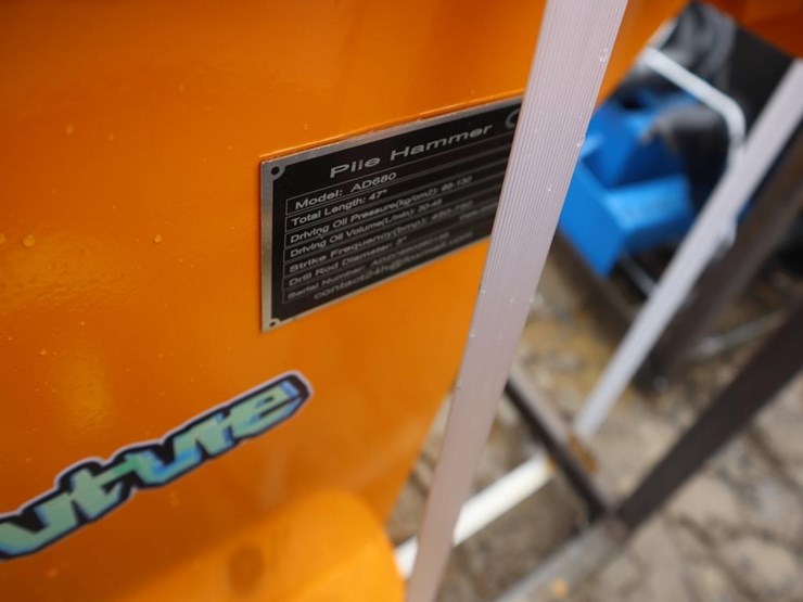 future-pile-hammer-image-5