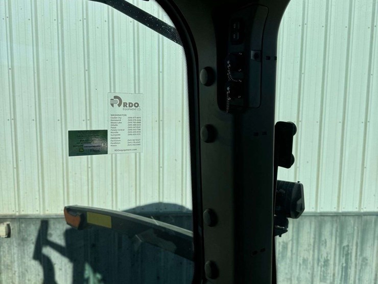 2021-john-deere-7r-350-image-37