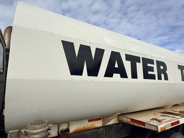 1988-mack-dm690s-image-16