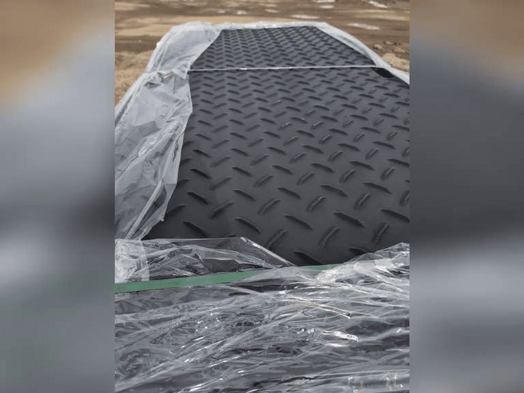 (15)-heavy-duty-mats---8'-x-4'-x-1/2"-thick-image-2