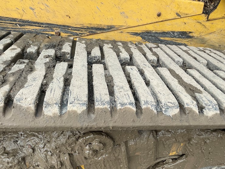 caterpillar-259d-image-28