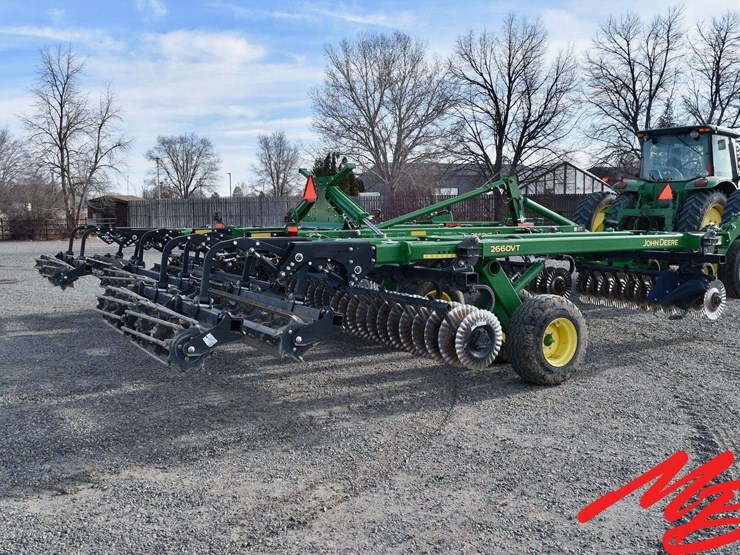 2019-john-deere-2660vt-image-19
