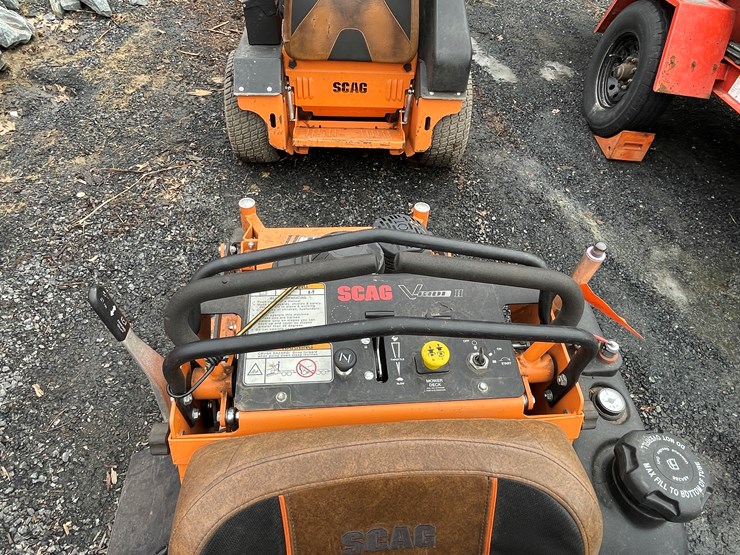 #1016-•-scag-v-ride-lawn-mower-(fall-creek,-wi)-image-21