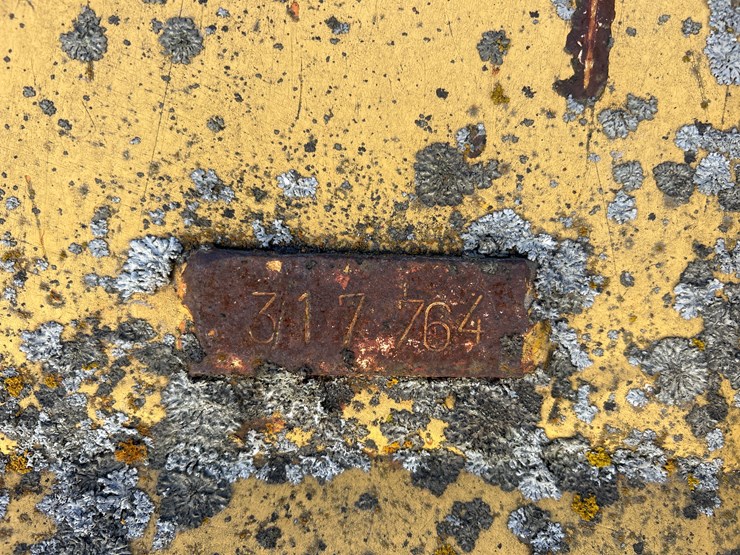 #2081-•-67"-excavator-bucket-image-5