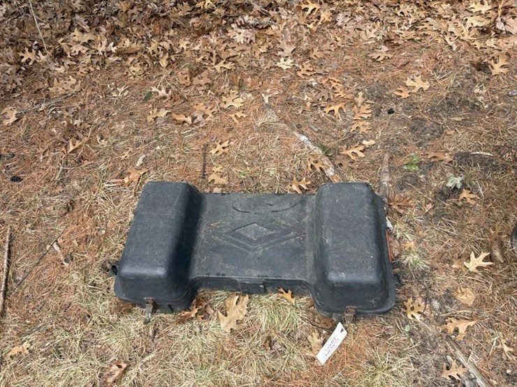 atv-toolbox-w/gas-cans-&-other-image-3