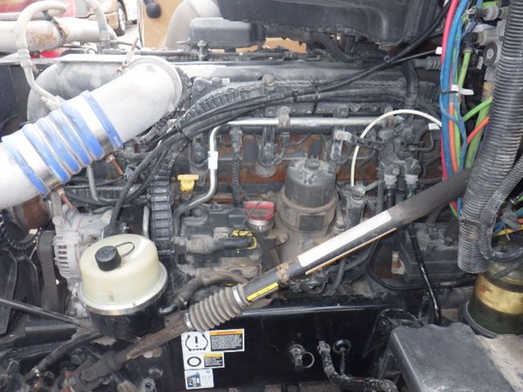 2022-kenworth-t680-image-25