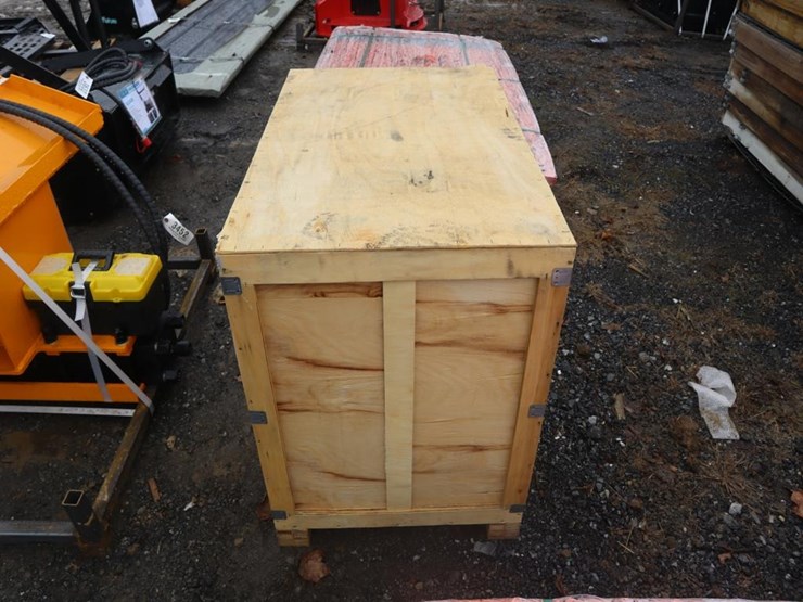 tpm-crate-of-mini-excavator-attach.-image-3