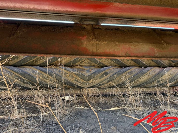 new-holland-499-image-17