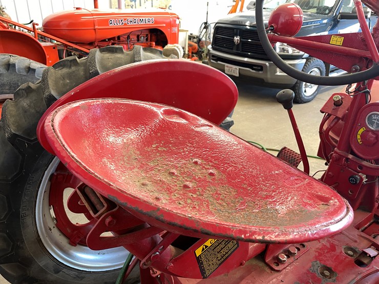 #1024-•-mccormick-farmall-h-tractor-(galesville,-wi)-image-21