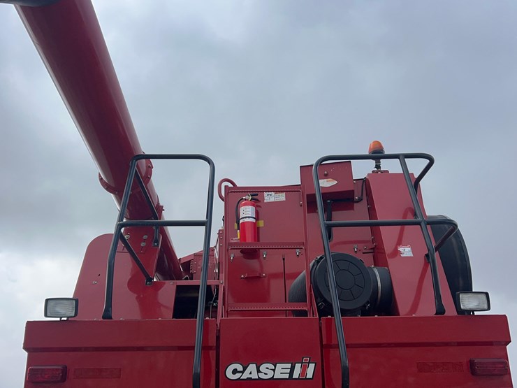 2008-case-ih-2577-image-36