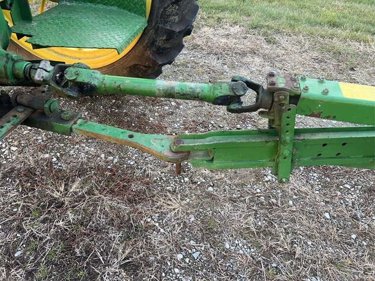 john-deere-no.-12a-pull-type-combine-image-76