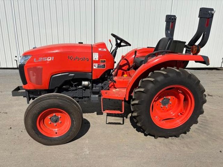 kubota-l2501-image-2