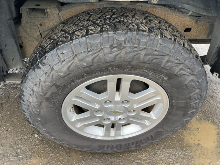 2012-chevrolet-colorado-image-18