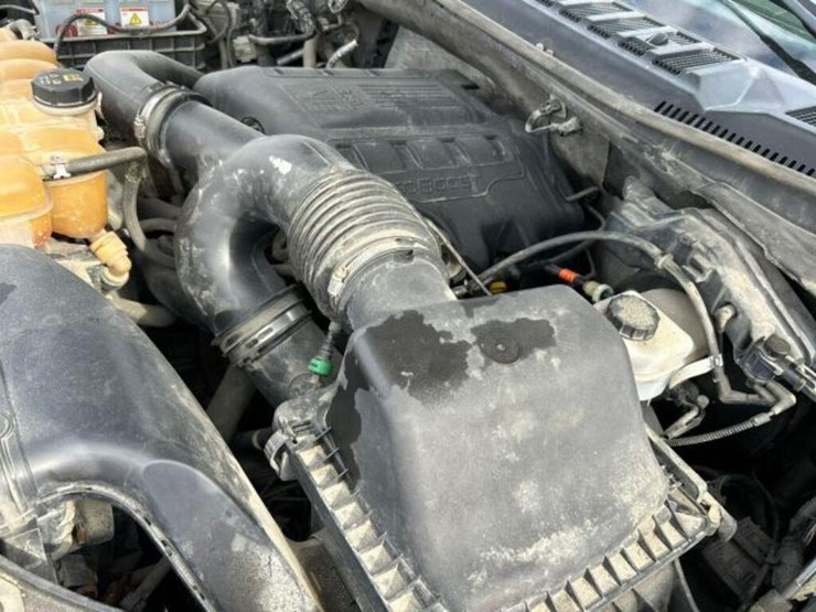 2016-ford-f150-xlt-image-27