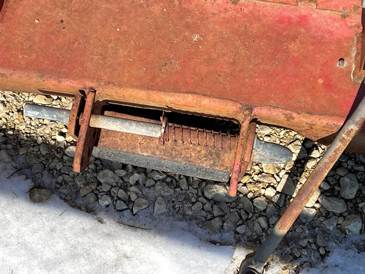 massey-ferguson-1200-image-39