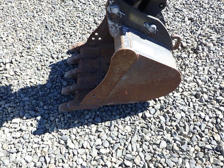 yanmar-vio35-6a-image-22