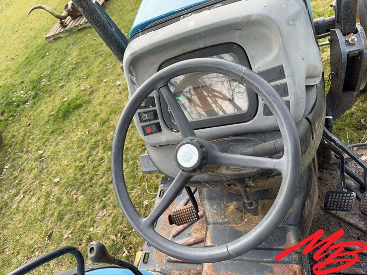 new-holland-tn75f-image-7