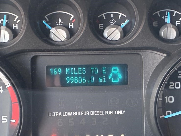 2016-ford-f650-xlt-image-20