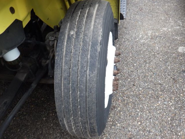 2016-international-8600-image-18