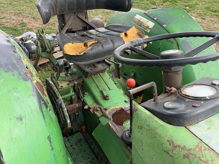 john-deere-2240-image-6