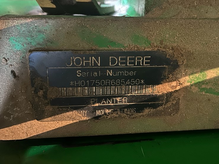 john-deere-1750-image-24