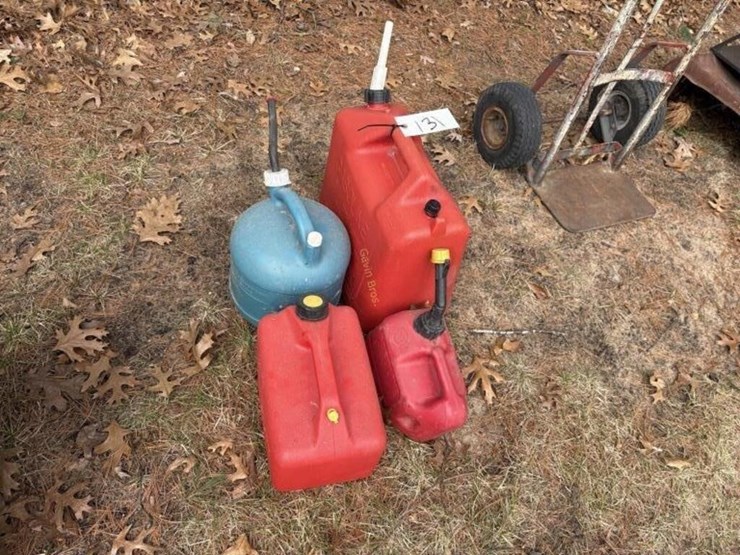 misc-gas-cans-image-3