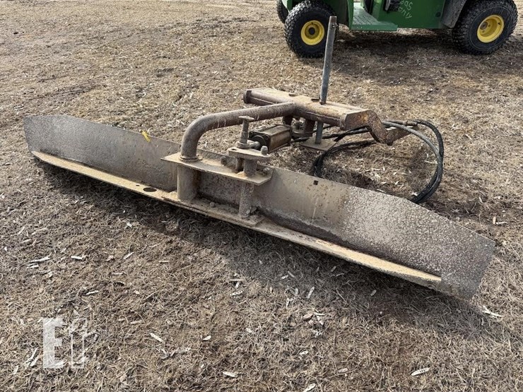 fast-hitch-blade-image-4