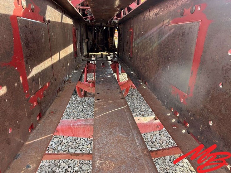 new-holland-426-image-11