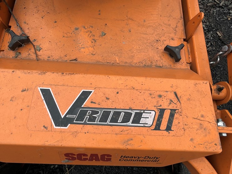 #1016-•-scag-v-ride-lawn-mower-(fall-creek,-wi)-image-10