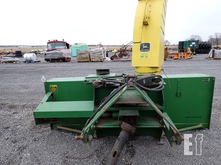 john-deere-275-image-4